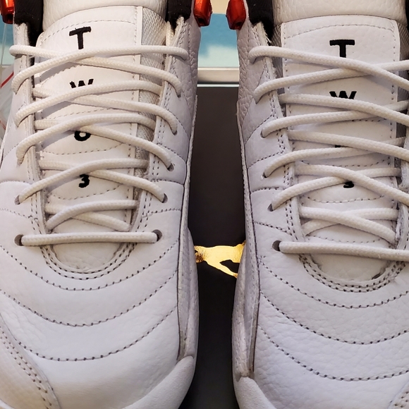 Air Jordan 12 “Twist” Color: White/University Red-BlackStyle Size: 5Y = 6.5 WMNS - Picture 4 of 15